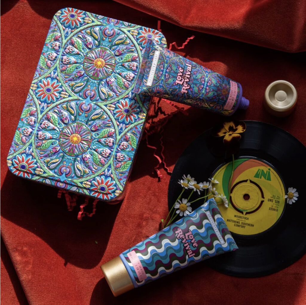 Tooth Floss Keychain WACKO Los Angeles