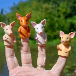 Finger Pigs