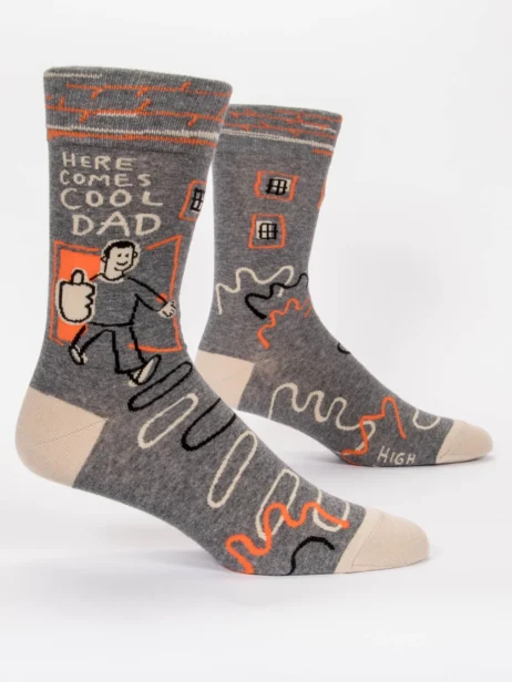 Here Comes Cool Dad Men’s Socks