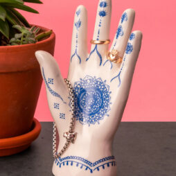 Henna Jewelry Stand